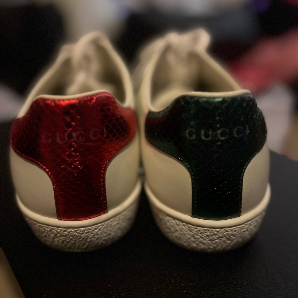 Gucci Heart Sneakers